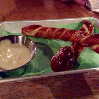 Hot Pretzel