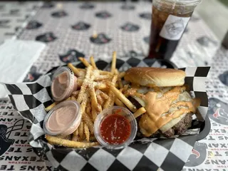 Matty G's Steakburgers - Mesa Location