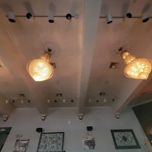 Dining lights
