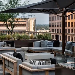 Views of Lady Bird Lake from Edge Rooftop + Bar