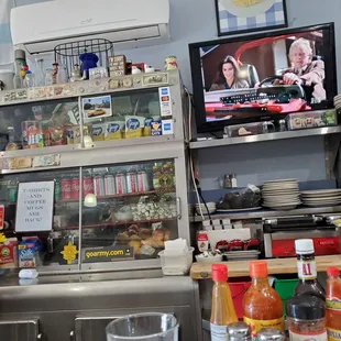 I love the feel of this place. I cannot wait to get my food!