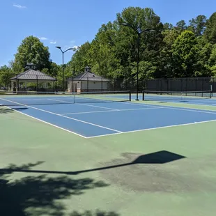 Tennis courts at Edgemoor Park