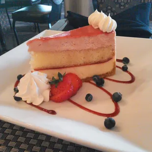 Strawberry Shortcake Cheesecake