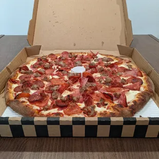 Large Meat Lovers Special