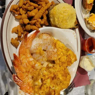 Broiled seafood platter
