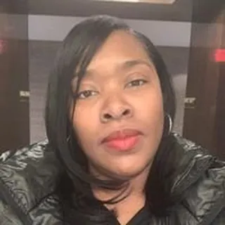 Kiki C.