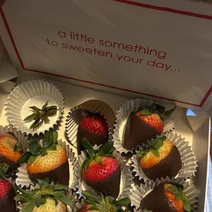 What my boyfriend received at the END of the day at like 7:30pm (yes he ate one, it didn't come missing lol!)