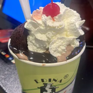 Brownie sundae- 2 scoop
