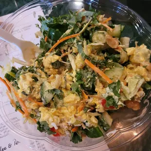 Polynesian crunch bowl is such a great blend of flavors!