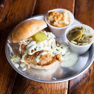 Hot Chicken Sandwich with Mac &amp; Cheese and Green Beans