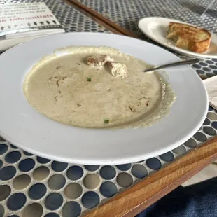 The soup special today is EXCELLENT! Mushroom soup and homemade bread! Just EXCELLENT!  5 Stars!