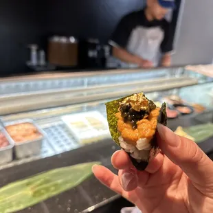 OG Smash Temaki -Akami-toro tartare, Japanese uni, imperial kaluga caviar, 24k gold