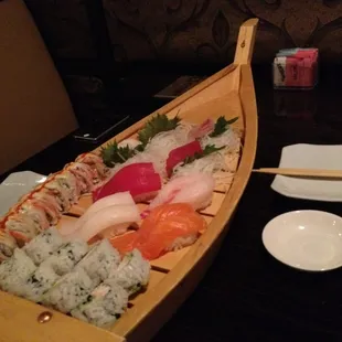 Sushi boat