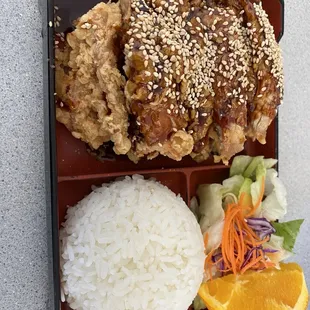 Sesame Chicken Lunch