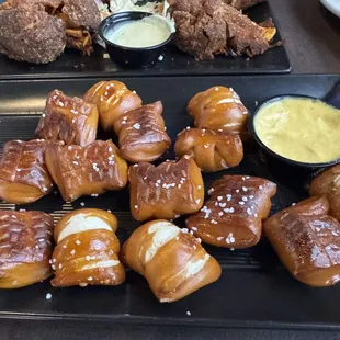 donuts, food, dough desserts