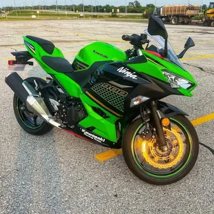 2020 Kawasaki Ninja 400 w/ABS