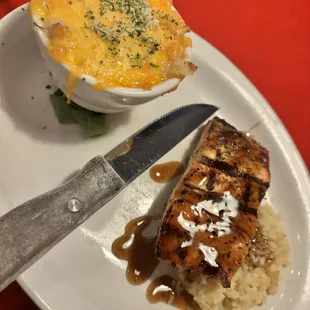 salmon &amp; mac &amp; cheese