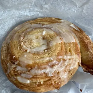 Cinnamon bun