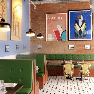 Super cute dining area!