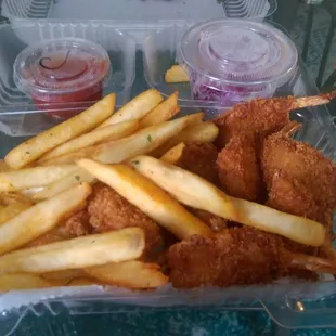 Fried shrimp dinner
