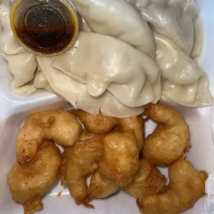 11&apos;21 -  6 steamed Pot-Stickers &amp; 8 Deep Fried Prawn