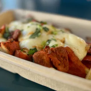 Tandoori Chicken Poutine