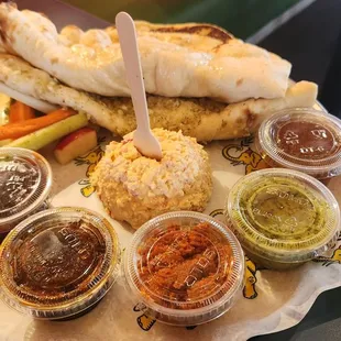 eet Bread Service with Pimento Whipped Paneer