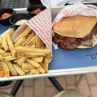 Pink Cadillac burger.