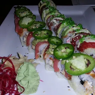 Blackened Tuna Roll*