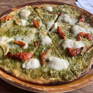 Pesto pizza