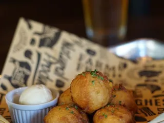 The Cats Best BBQ & Drinks