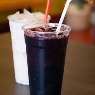 dessert, drink