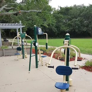 1 out of 4 workout stations