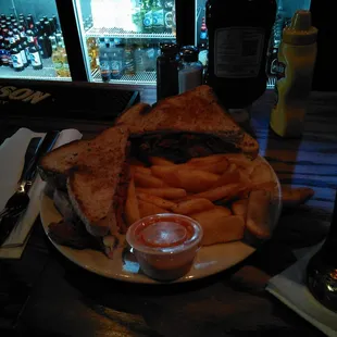 Old fashioned Rueben and fries
