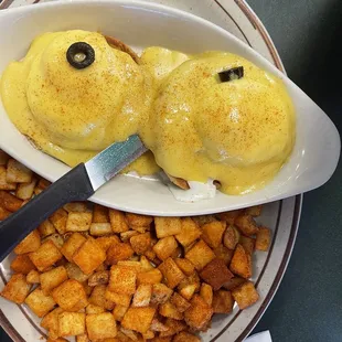 Eggs Benedict