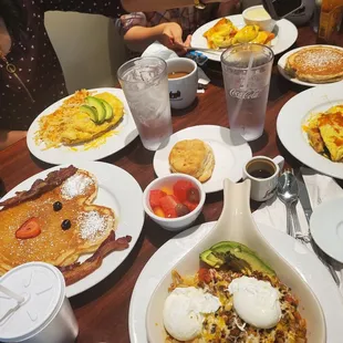 Skillets, smoked salmon Benedict, and omelets!