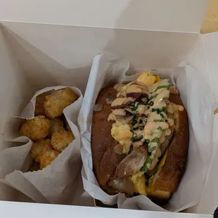 Meal with tots