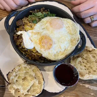 Habanero egg and cheese skillet