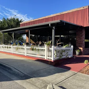 Outdoor eating area
