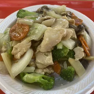 Moo Goo Gai Pan
