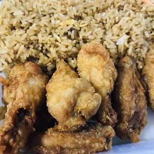 Better pic of wings w shrimp fried rice no onions