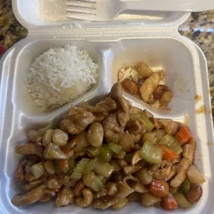 Cashew chicken