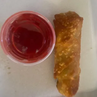 Egg roll with dip