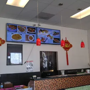 New Location no drive drive-thru, seating for 16. Been eating the cream cheese fryed won tons for years.