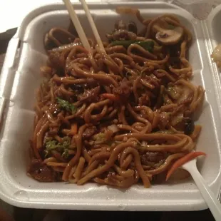 Beef Lo Mein! After I had eaten probably half of it because I was too hungry to stop and take a pic before...