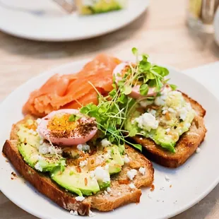 Avocado and Egg Sandwich