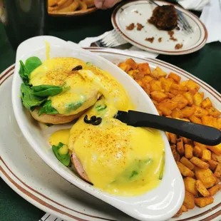 Eggs Benedict