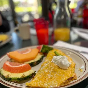 Omelette avocado style