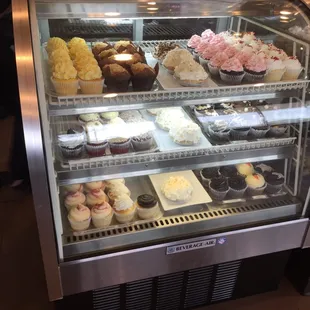 Cup cakes- yum!