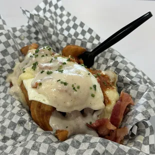 Breakfast Poutine